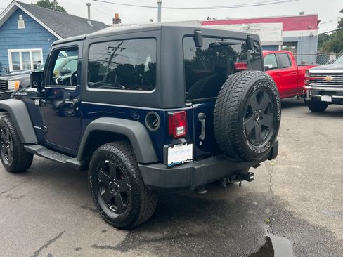Used 2013 Jeep Wrangler Rubicon w/ Dual Top Group AWD/4WD image 5