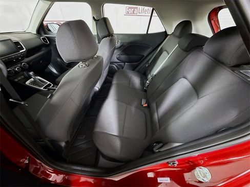 Certified 2026 Hyundai Venue SE image 26