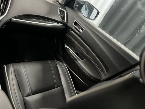 Used 2020 Acura TLX V6 w/ Technology Package image 19