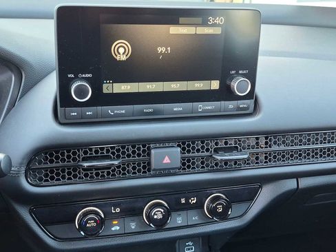 Certified 2023 Honda HR-V LX image 22