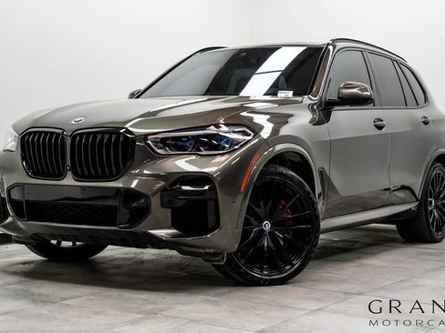 Used 2023 BMW X5 M50i w/ Executive Package image 1