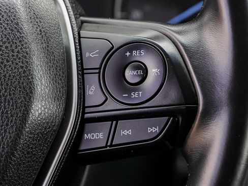 Certified 2024 Toyota Venza LE AWD/4WD image 33