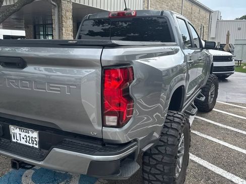 Used 2023 Chevrolet Colorado LT w/ LT Convenience Package RWD image 9