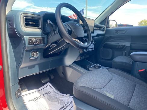 New 2025 Ford Maverick XLT w/ XLT Luxury Package image 19