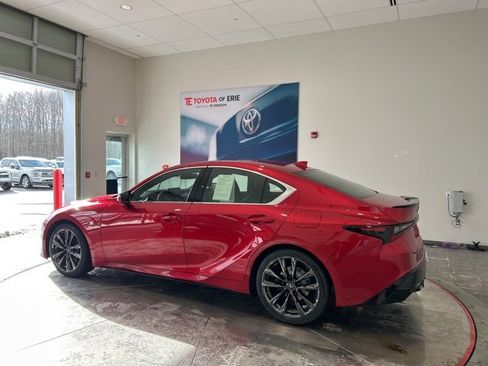 Used 2022 Lexus IS 350 F Sport image 4