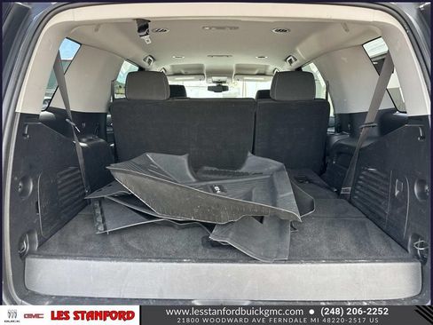 Used 2020 GMC Yukon SLE w/ SLE Value Package AWD/4WD image 11
