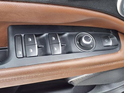 Used 2018 Alfa Romeo Stelvio Ti Sport image 17