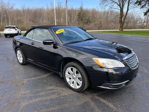 Used 2014 Chrysler 200 Touring FWD image 7