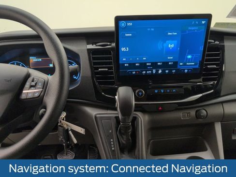 Certified 2025 Ford Transit 350 XLT image 21