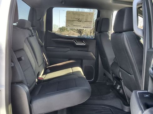 Used 2026 GMC Sierra 1500 Elevation w/ LPO, Elevation Black Package image 26