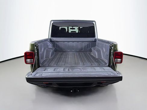Used 2021 Jeep Gladiator Mojave w/ Cold Weather Group AWD/4WD image 22
