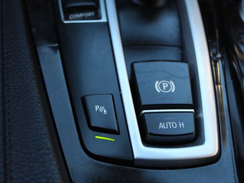 Used 2015 BMW 528i Sedan RWD image 24