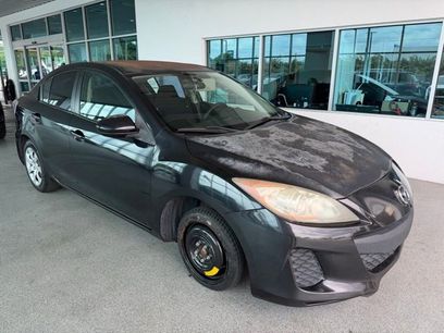 Used 2013 MAZDA MAZDA3 i SV