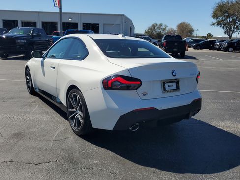Used 2023 BMW 230i Coupe image 7