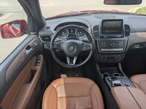 Used 2017 Mercedes-Benz GLE 350 4MATIC image 32