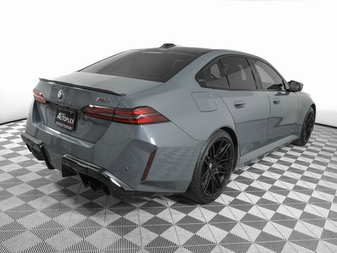 Used 2025 BMW M5 w/ Carbon Package image 5