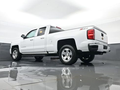 Used 2018 Chevrolet Silverado 1500 LT w/ All Star Edition AWD/4WD image 23