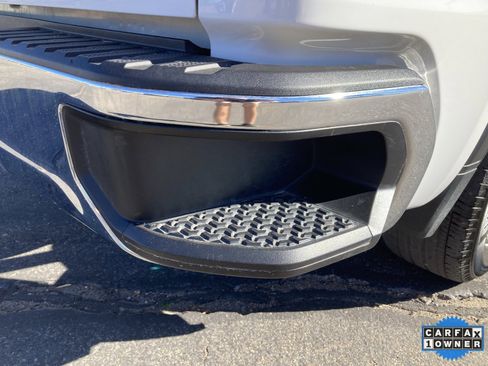 Certified 2024 GMC Sierra 1500 SLT image 6