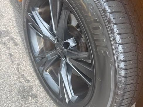 Used 2019 Audi Q8 Prestige w/ Towing Package AWD/4WD image 19