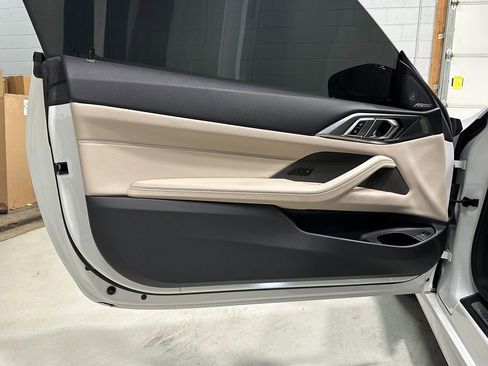 Used 2022 BMW 430i xDrive Coupe w/ M Sport Package image 21