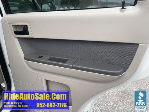 Used 2010 Ford Escape XLT AWD/4WD image 15