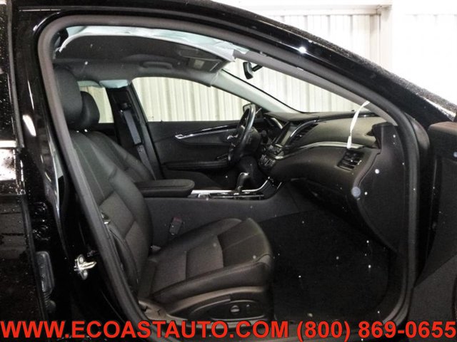 Used 2017 Chevrolet Impala LT FWD image 8