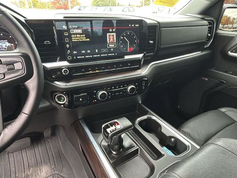 Certified 2024 GMC Sierra 1500 SLT w/ SLT Premium Plus Package image 22