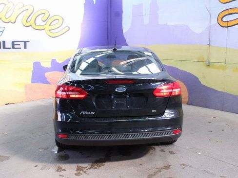 Used 2017 Ford Focus SE image 7