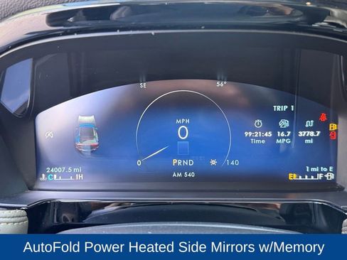 Used 2023 Lincoln Corsair Reserve image 15