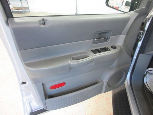 Used 2005 Dodge Durango SLT AWD/4WD image 21