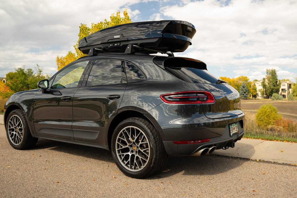 Used 2017 Porsche Macan S AWD/4WD image 3