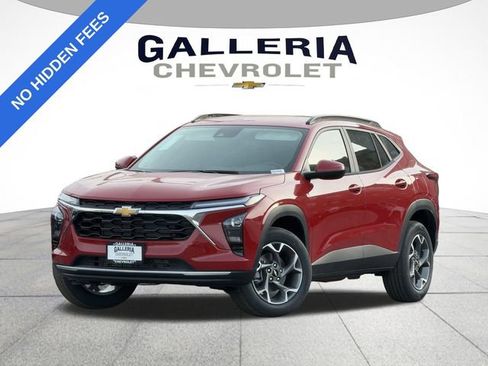 New 2026 Chevrolet Trax LT w/ Driver Confidence Package image 2