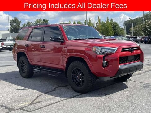 Used 2021 Toyota 4Runner Venture w/ Moonroof Package AWD/4WD image 7