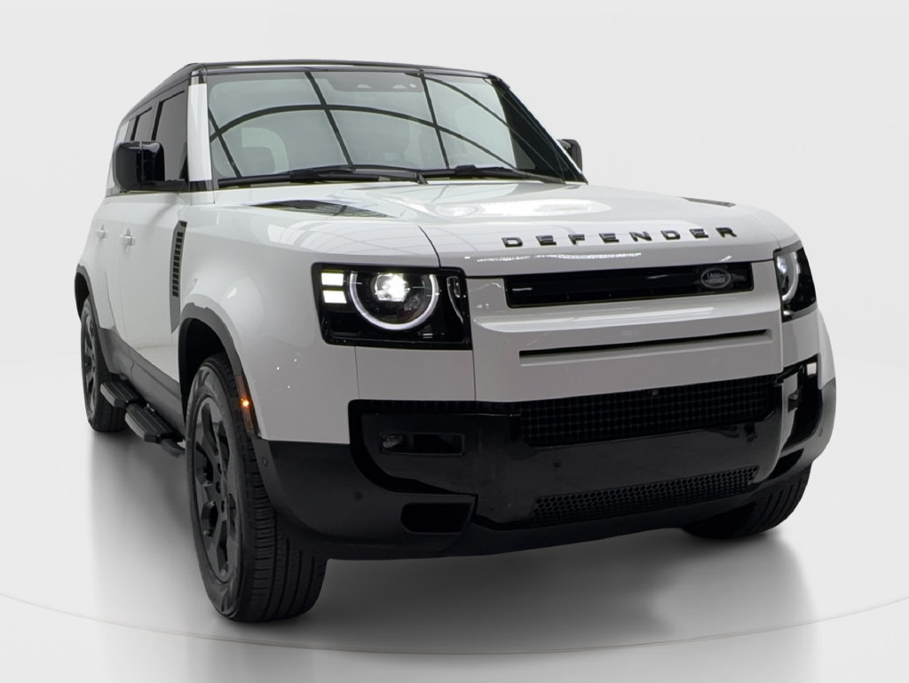 Used 2026 Land Rover Defender 110 S AWD/4WD image 3