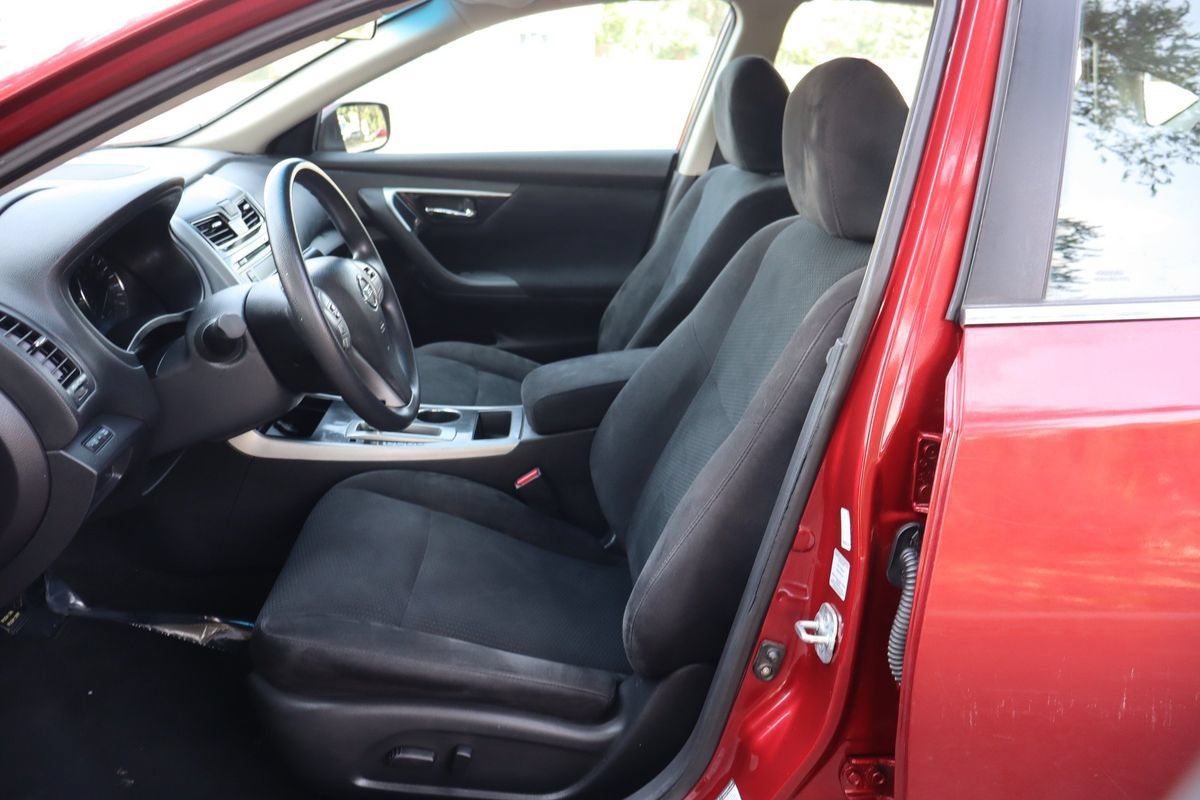 Used 2014 Nissan Altima 2.5 S FWD image 19