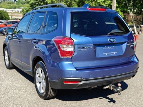 Used 2016 Subaru Forester 2.5i Premium w/ All-Weather Package AWD/4WD image 5
