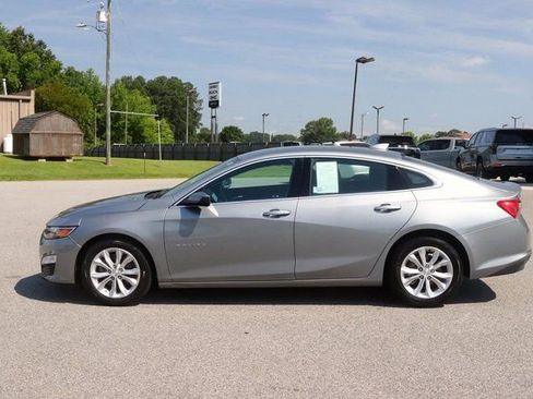 Used 2023 Chevrolet Malibu LT image 4