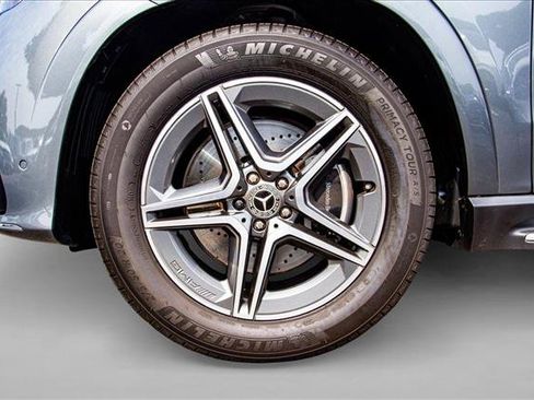 Certified 2026 Mercedes-Benz GLE 450 4MATIC image 9