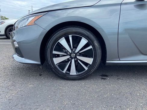 Used 2022 Nissan Altima 2.5 SV image 10