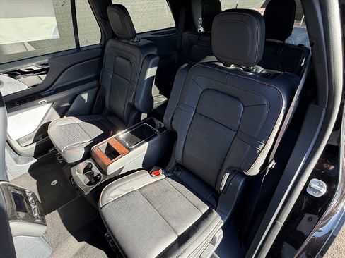 New 2026 Lincoln Aviator Black Label image 23