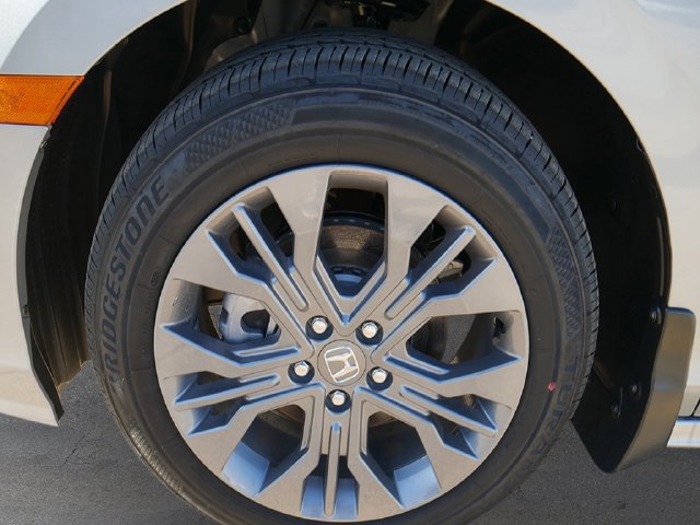 New 2027 Honda Odyssey Touring image 7