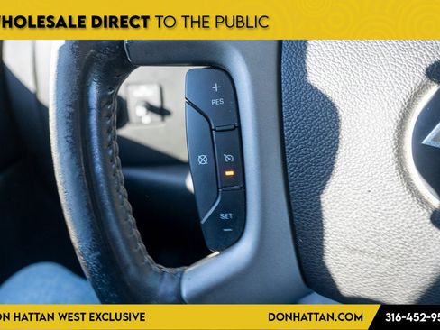 Used 2009 Chevrolet Silverado 1500 LT w/ Texas Edition image 10