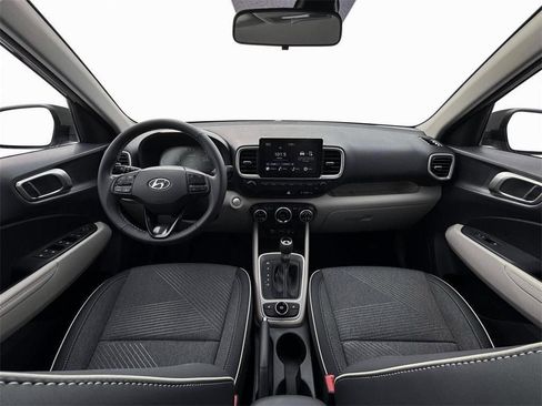 New 2026 Hyundai Venue SEL FWD image 13