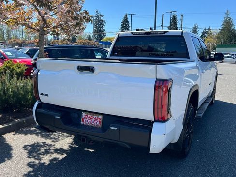 Used 2024 Toyota Tundra Limited AWD/4WD image 7