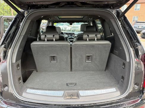 Used 2020 Cadillac XT6 Premium Luxury AWD/4WD image 25