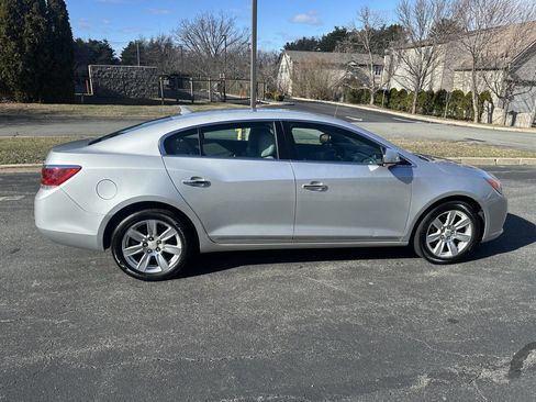 Used 2011 Buick LaCrosse CXL image 10