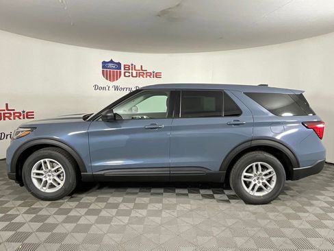 New 2026 Ford Explorer Active RWD image 6