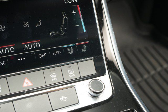 Used 2025 Audi Q7 2.0T Premium Plus w/ Premium Plus Package AWD/4WD image 39