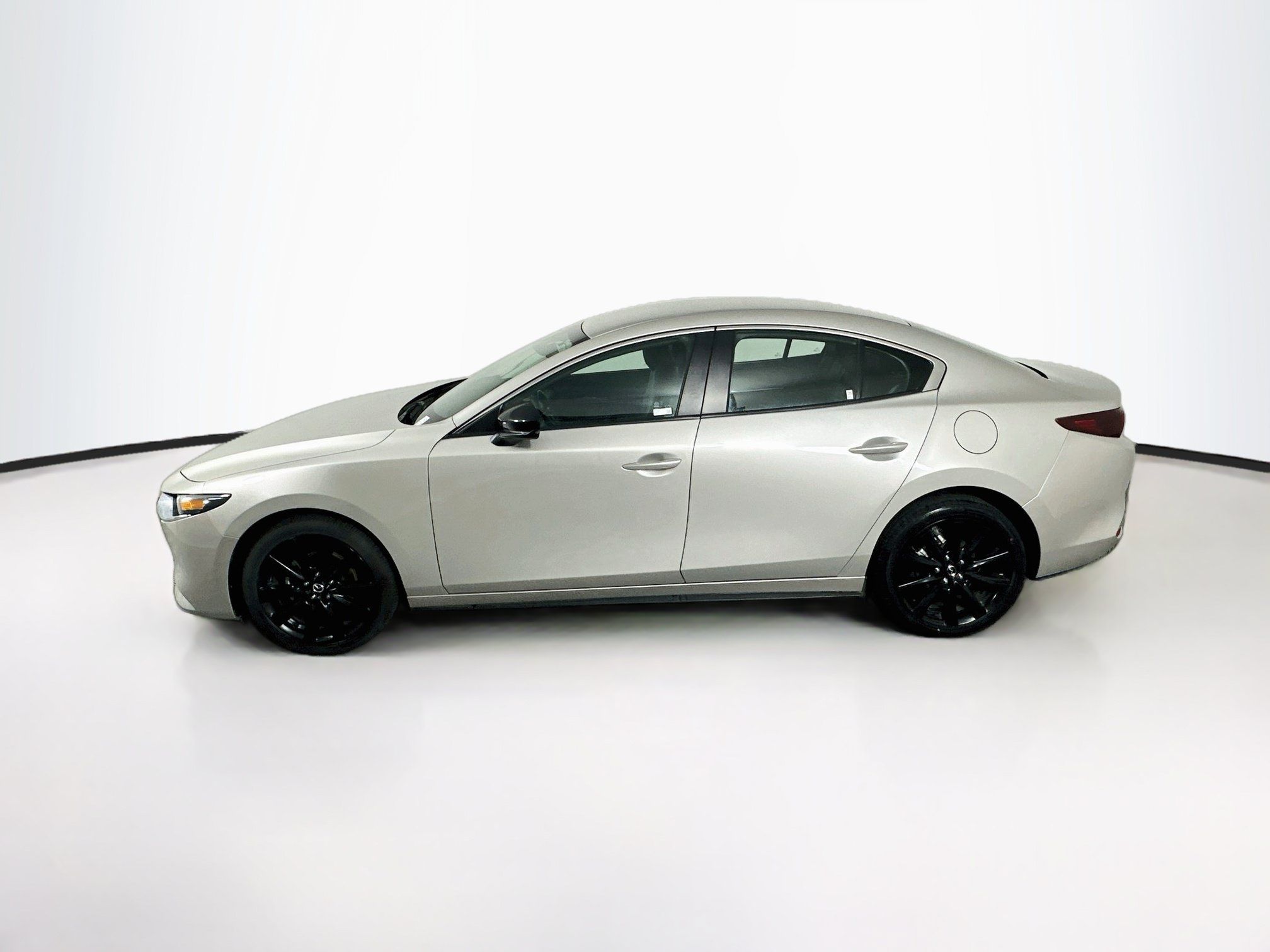 Used 2025 MAZDA MAZDA3 s FWD image 4