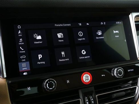New 2026 Porsche Macan image 16